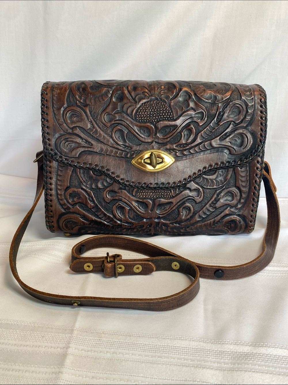 Vintage Joo-Kay Hand-Tooled Western Brown Leather Crossbody Bag